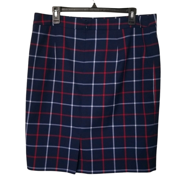 Tommy Hilfiger plaid pencil skirt - Picture 2 of 3